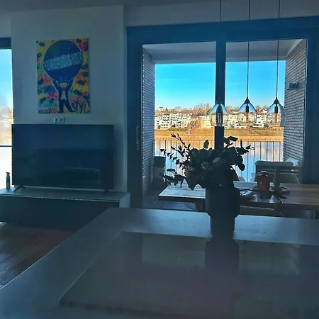 Traum - Mit Im Haus